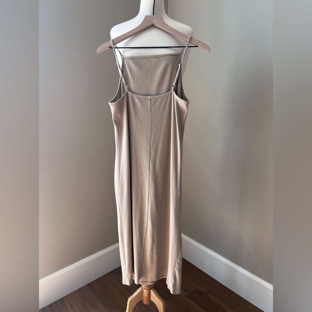 Old Navy Maternity High Neck Rib-Knit Midi Dress Size Large Tan - Picture 4 of 6
